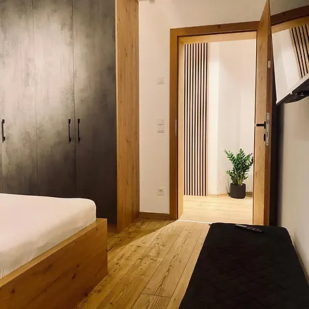 Alpenchalet Zurhinterochsenweide In&ski Out Brixen im Thale