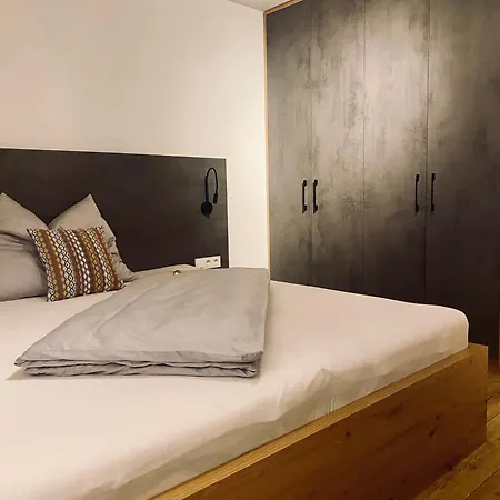 Alpenchalet Zurhinterochsenweide In & Out Appartement