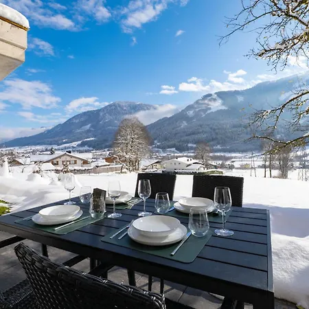 Alpenchalet Zurhinterochsenweide In & Out *