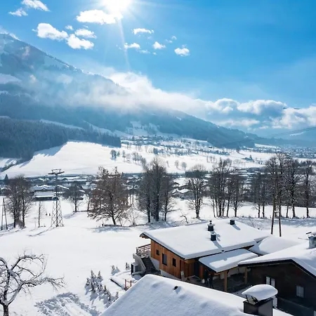 Alpenchalet Zurhinterochsenweide In & Out