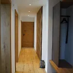 Lägenhet Alpenchalet Zurhinterochsenweide In & Out