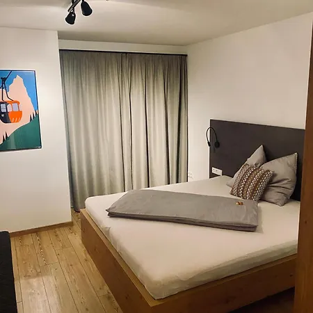 Apartmán Alpenchalet Zurhinterochsenweide In & Out