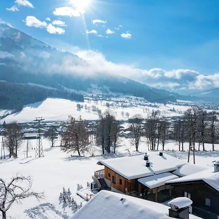 Alpenchalet Zurhinterochsenweide In & Out Daire Brixen im Thale