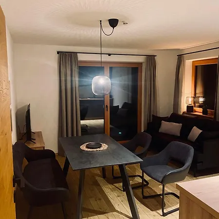 Alpenchalet Zurhinterochsenweide In & Out Apartmán Brixen im Thale