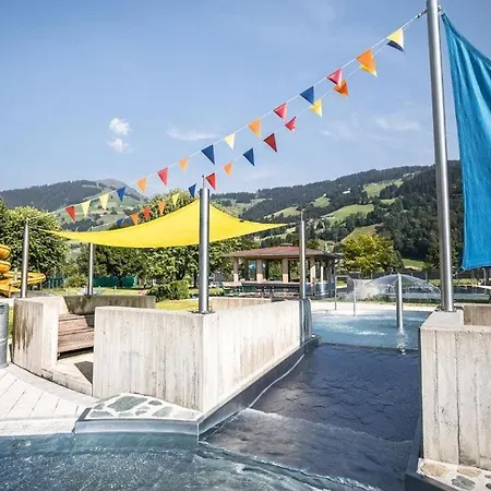 Alpenchalet Zurhinterochsenweide In & Out Apartamento *